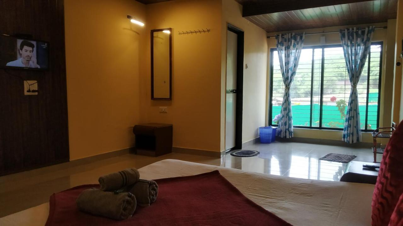 Bluebell Residency Hotel Mahābaleshwar Buitenkant foto