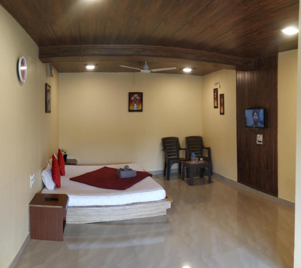 Bluebell Residency Hotel Mahābaleshwar Buitenkant foto