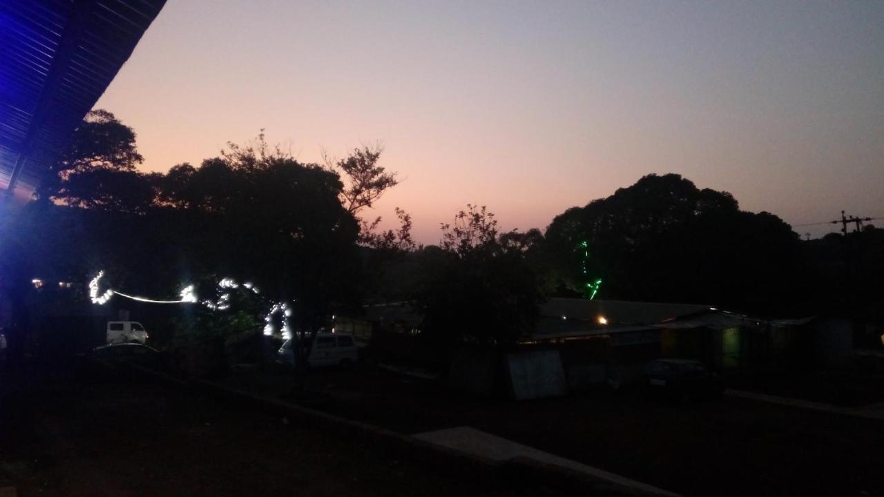 Bluebell Residency Hotel Mahābaleshwar Buitenkant foto